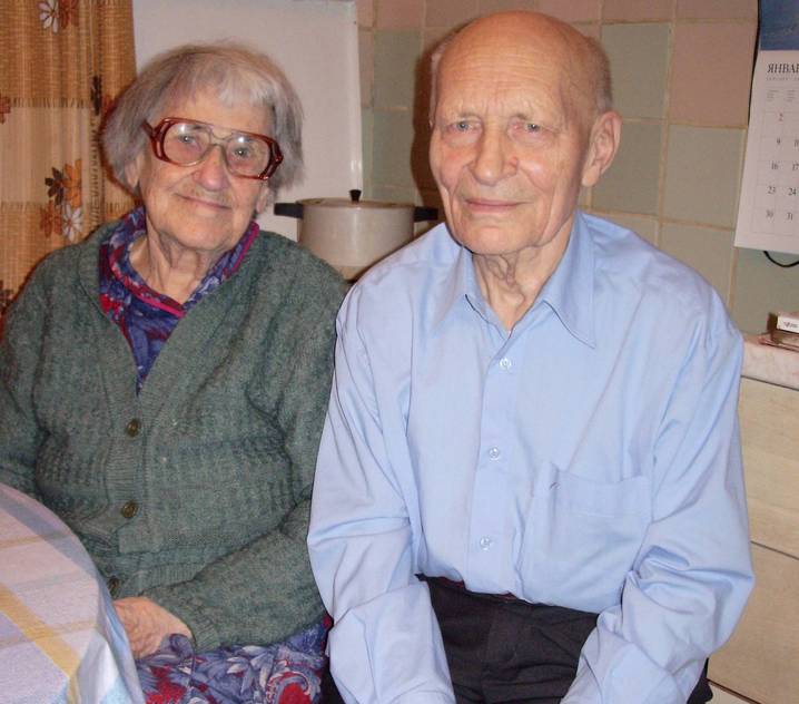 Sveta & Lev, 2002.jpg
